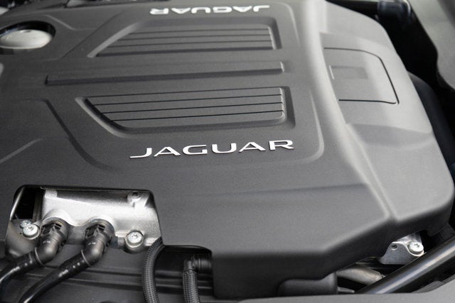 2017 Jaguar F-TYPE R Coupe