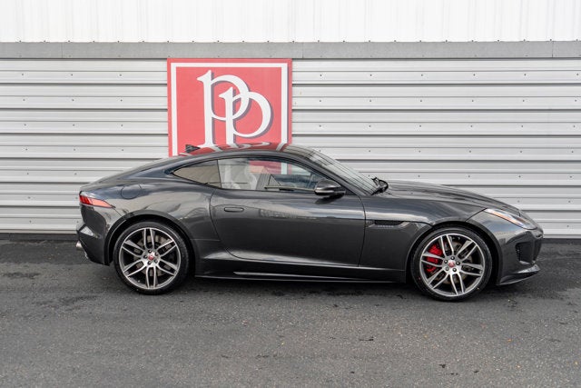 2017 Jaguar F-TYPE R Coupe