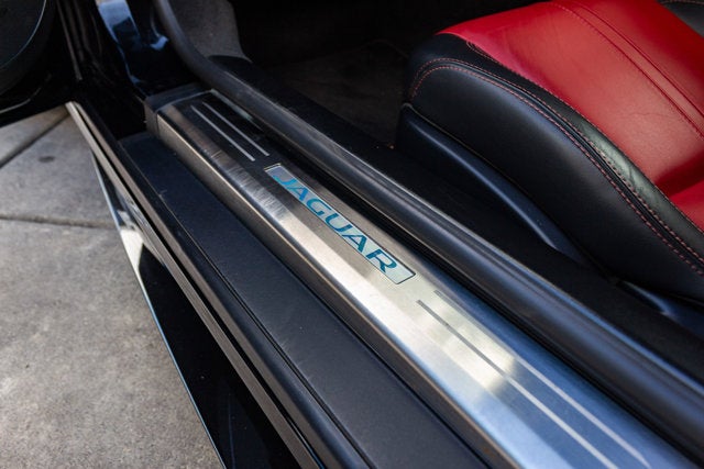 2016 Jaguar F-TYPE R