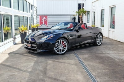 2016 Jaguar F-TYPE R