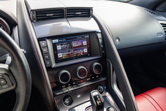 2016 Jaguar F-TYPE R