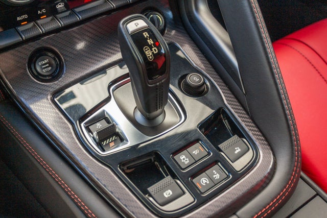 2016 Jaguar F-TYPE R