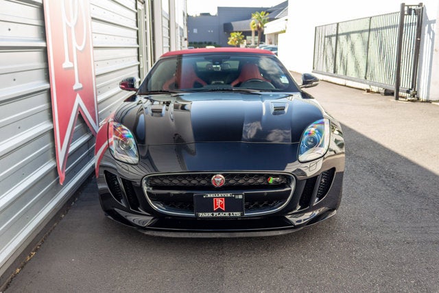 2016 Jaguar F-TYPE R