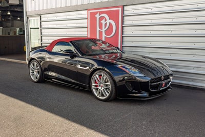 2016 Jaguar F-TYPE R