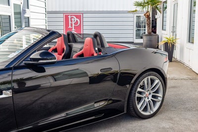 2016 Jaguar F-TYPE R