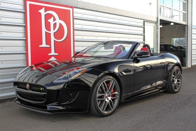 2017 Jaguar F-TYPE R