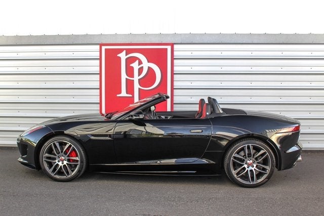 2017 Jaguar F-TYPE R