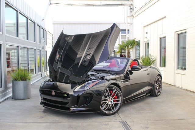 2017 Jaguar F-TYPE R