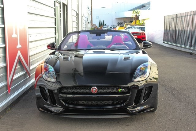 2017 Jaguar F-TYPE R