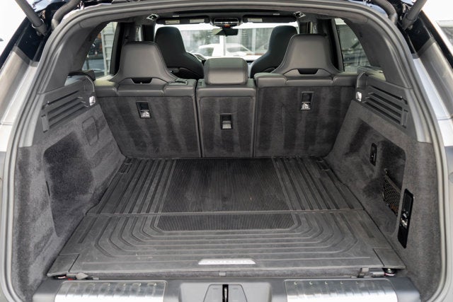 2024 Land Rover Range Rover Sport SV Edition One Flux Silver