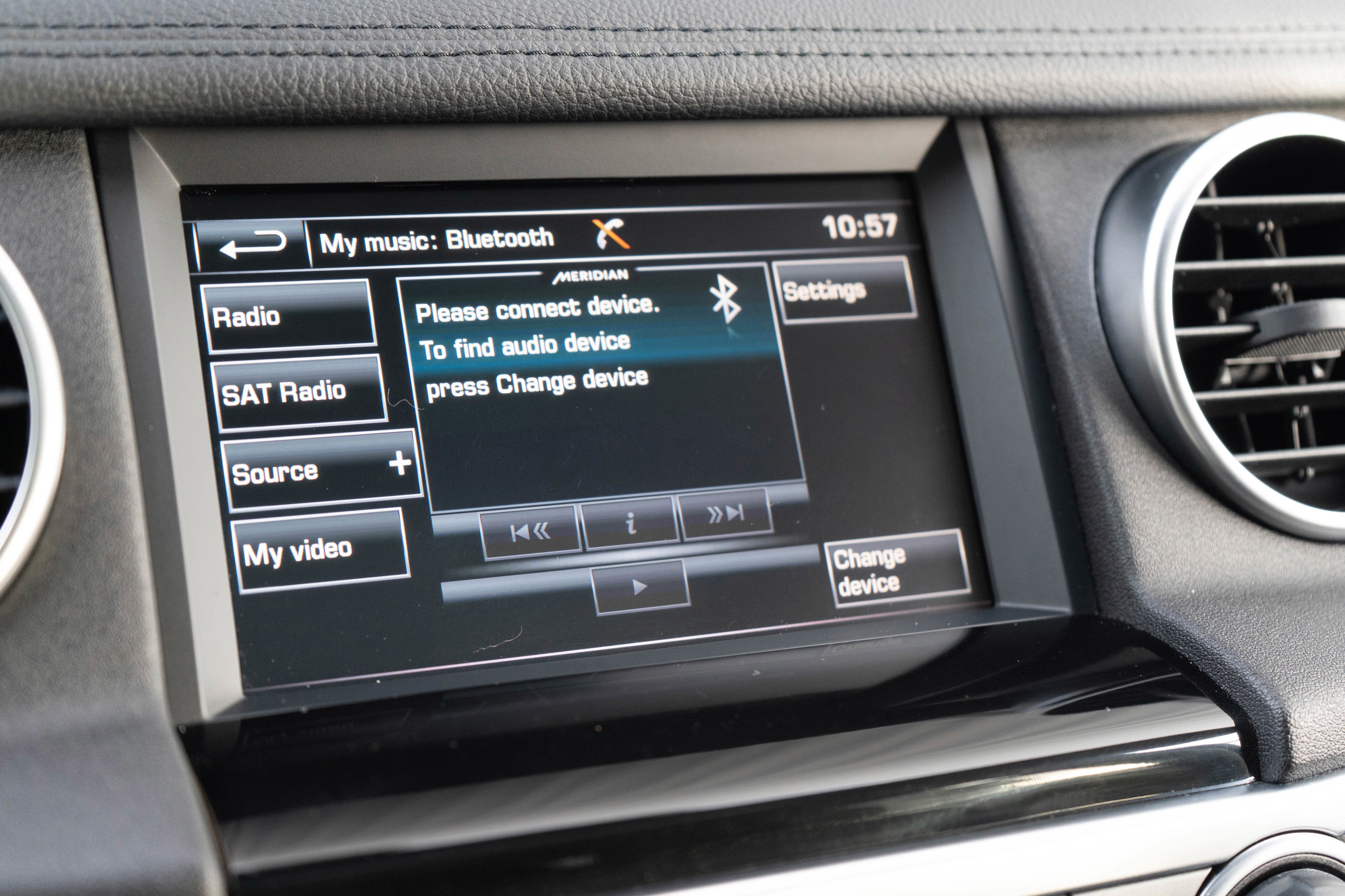 2016 Land Rover LR4 HSE Silver Edition