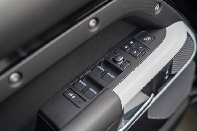 2020 Land Rover Defender HSE