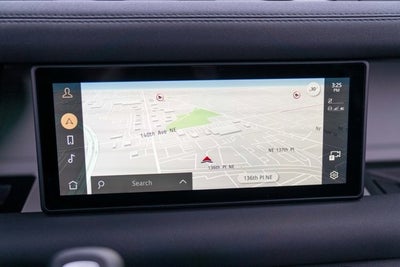 2023 Land Rover Defender SE