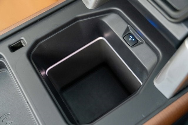 2023 Land Rover Defender 130 First Edition