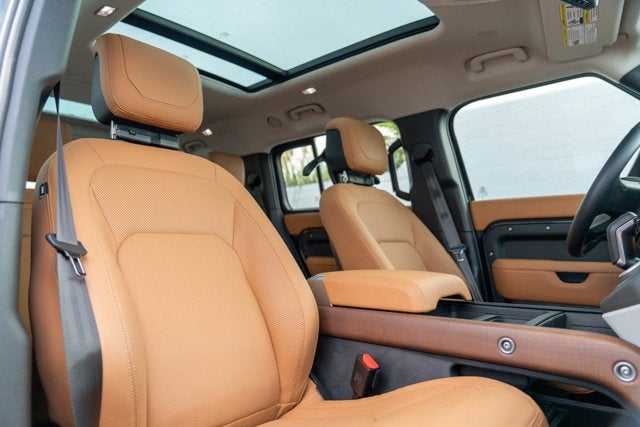 2023 Land Rover Defender 130 First Edition