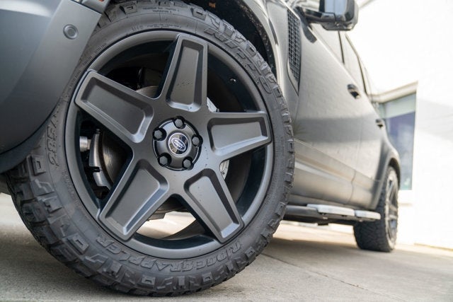 2023 Land Rover Defender 130 First Edition
