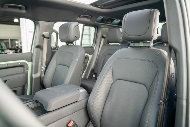 2023 Land Rover Defender 75th Edition