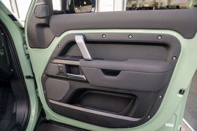 2023 Land Rover Defender 75th Edition