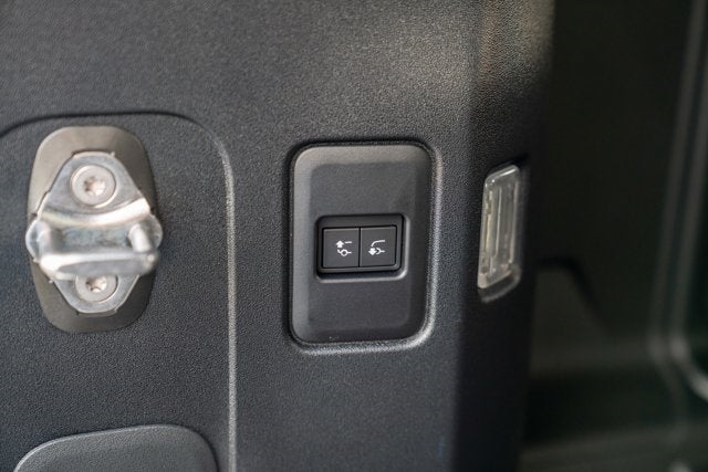 2023 Land Rover Defender 75th Edition