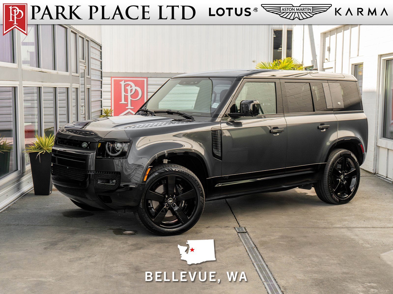 2023 Land Rover Defender V8