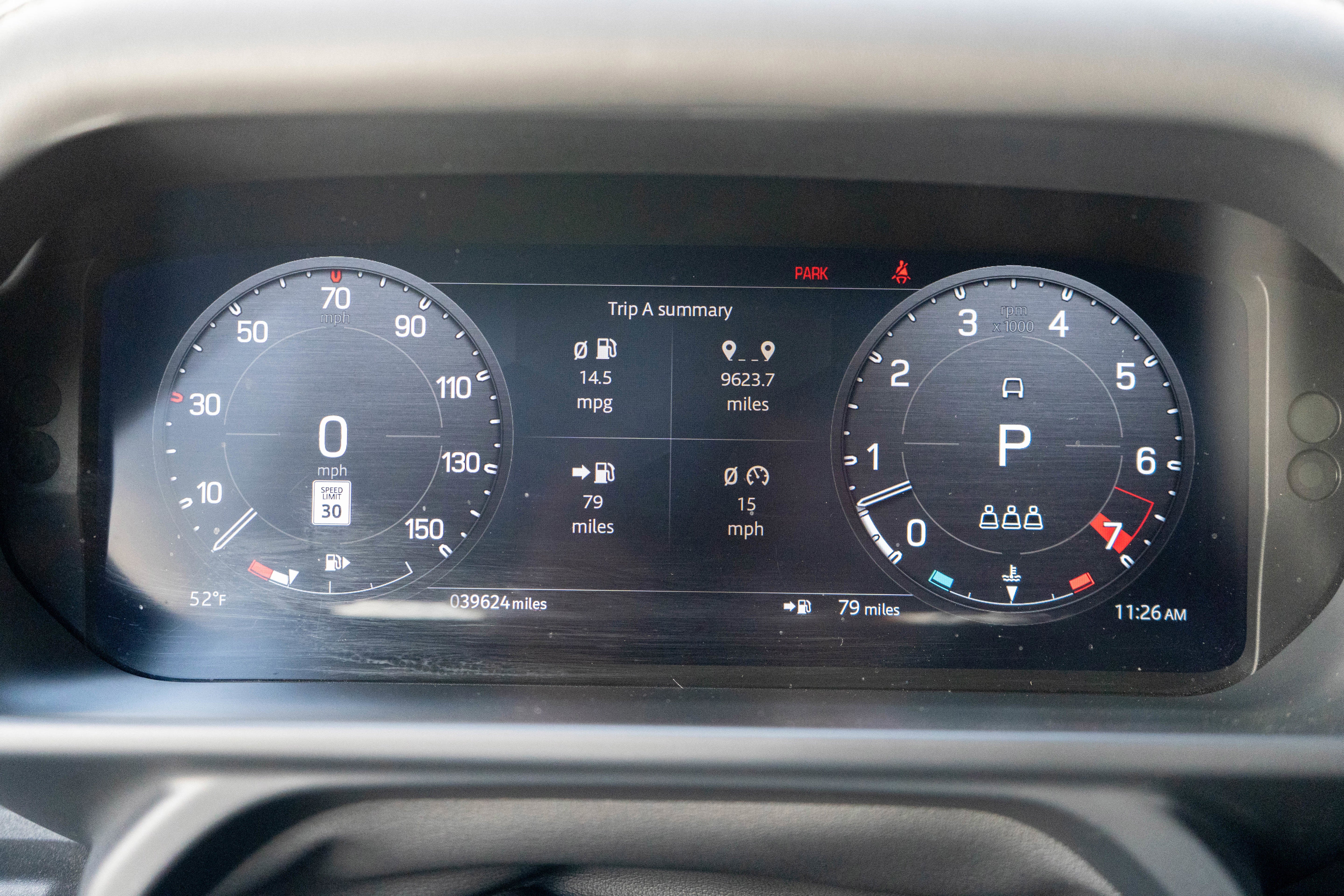 2023 Land Rover Defender V8