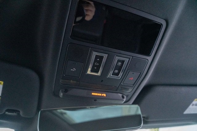 2023 Land Rover Defender Carpathian Edition
