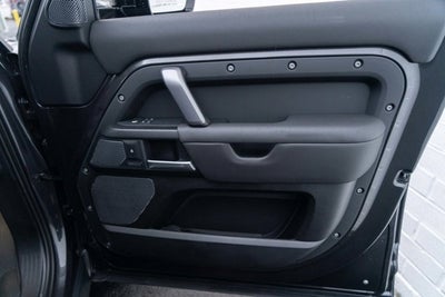 2023 Land Rover Defender Carpathian Edition