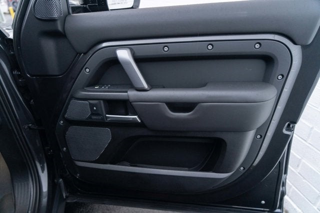 2023 Land Rover Defender Carpathian Edition