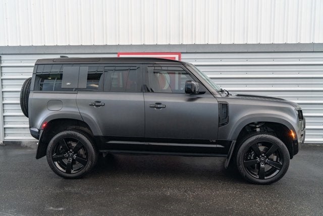 2023 Land Rover Defender Carpathian Edition