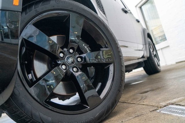 2023 Land Rover Defender Carpathian Edition