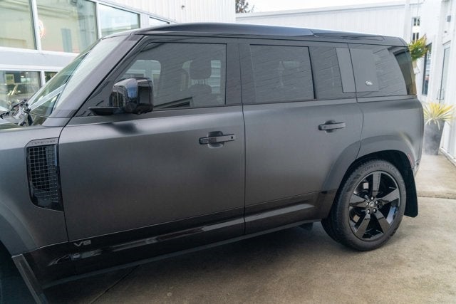 2023 Land Rover Defender Carpathian Edition