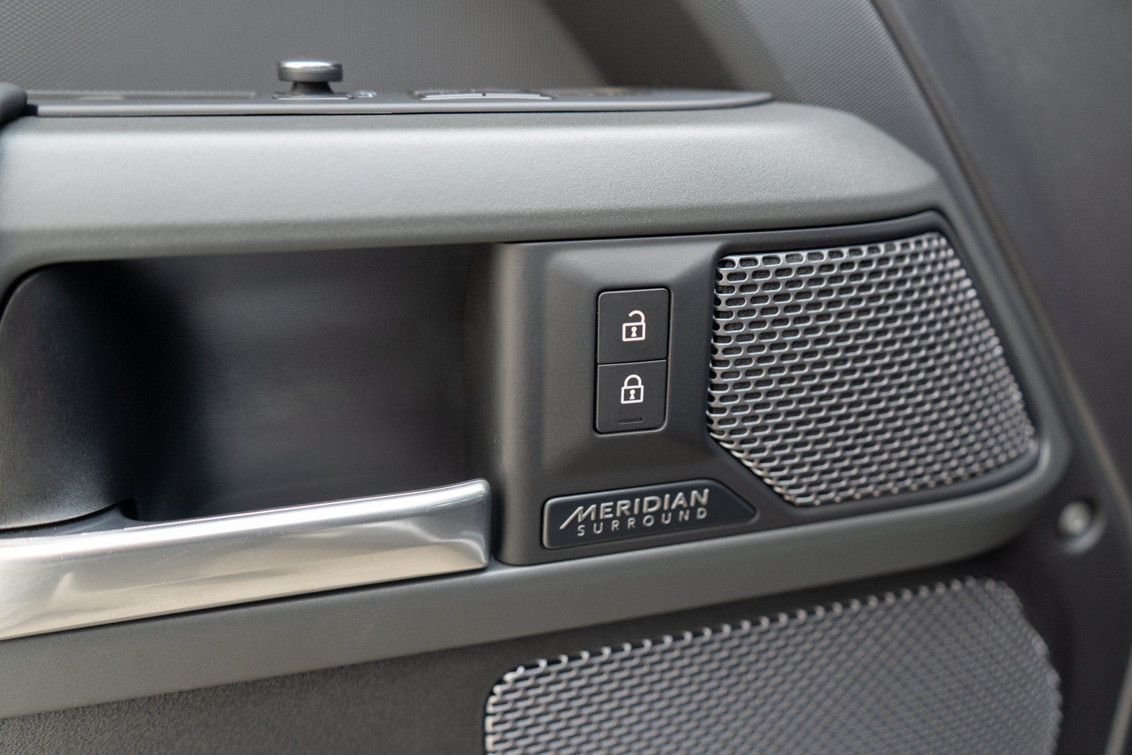 2022 Land Rover Defender X