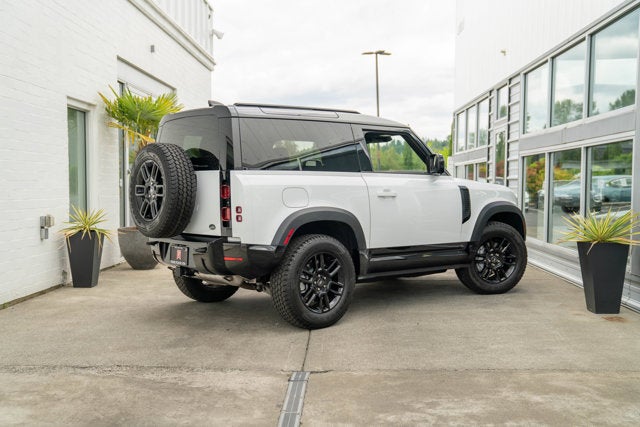 2022 Land Rover Defender X-Dynamic S