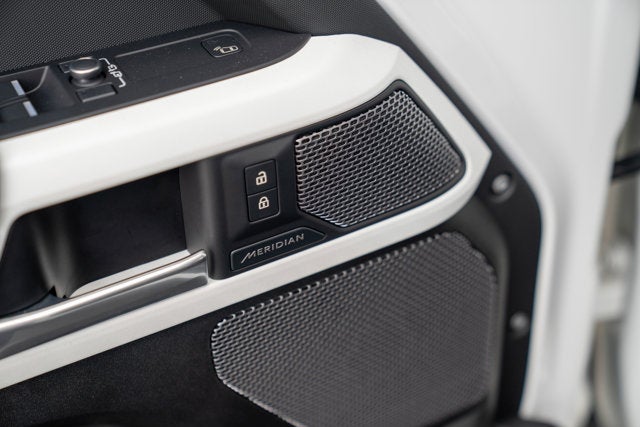 2022 Land Rover Defender X-Dynamic S