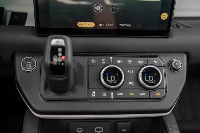 2022 Land Rover Defender X-Dynamic S