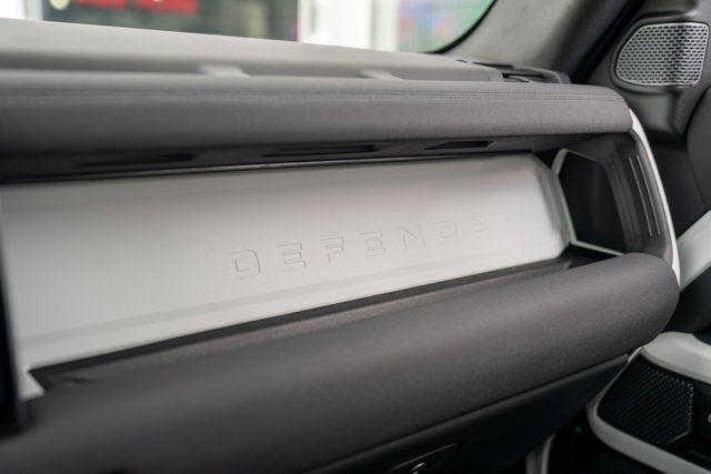 2022 Land Rover Defender X-Dynamic S