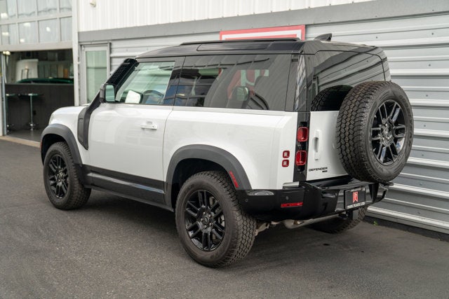 2022 Land Rover Defender X-Dynamic S