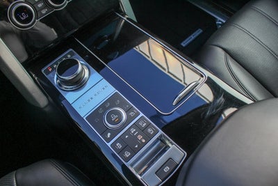 2017 Land Rover Range Rover V8 Supercharged SWB