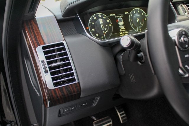 2017 Land Rover Range Rover V8 Supercharged SWB