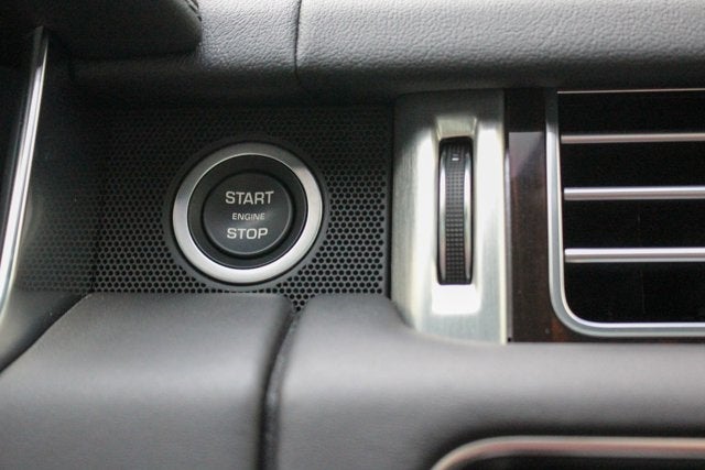 2017 Land Rover Range Rover V8 Supercharged SWB