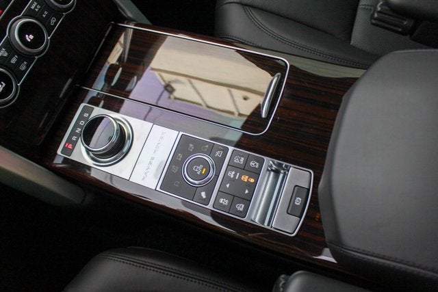 2017 Land Rover Range Rover V8 Supercharged SWB