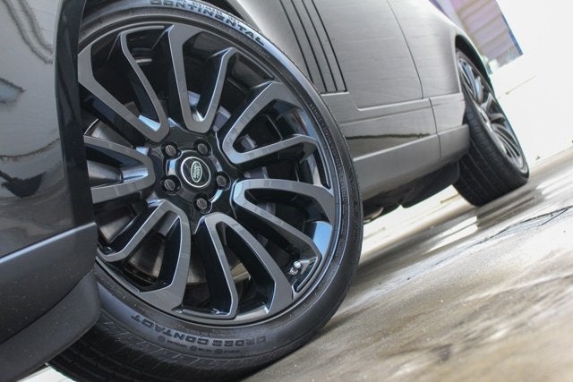 2017 Land Rover Range Rover V8 Supercharged SWB