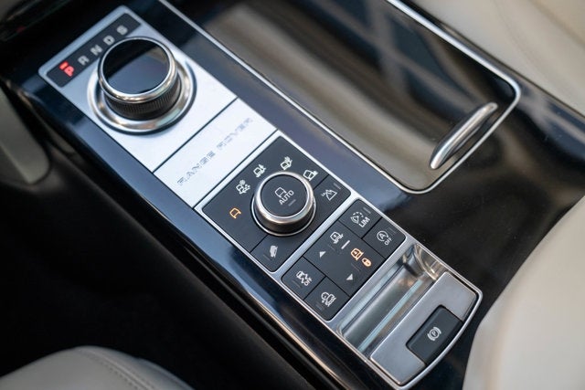 2017 Land Rover Range Rover V8 Supercharged SWB