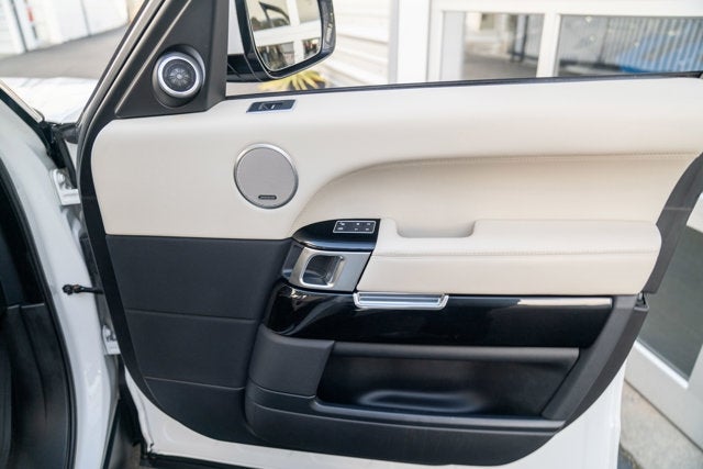 2017 Land Rover Range Rover V8 Supercharged SWB