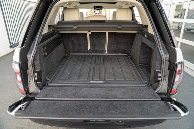 2017 Land Rover Range Rover V8 Supercharged SWB