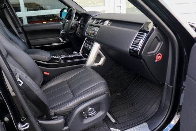 2017 Land Rover Range Rover V8 Supercharged SWB
