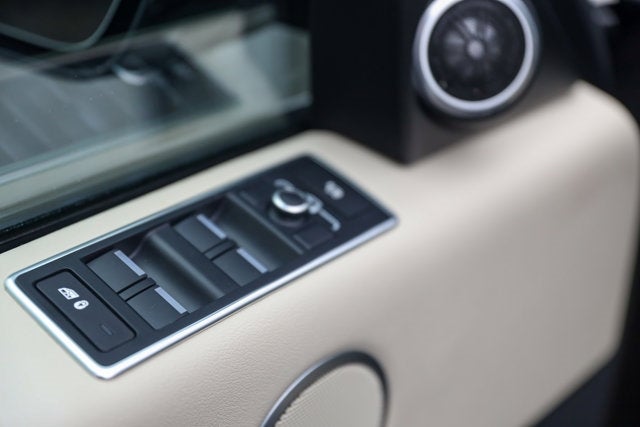 2017 Land Rover Range Rover HSE