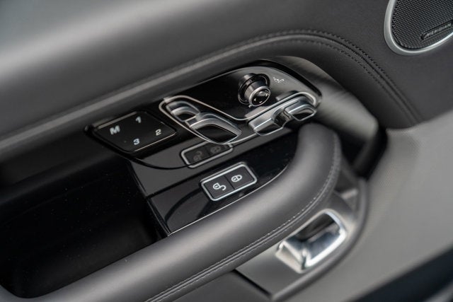 2019 Land Rover Range Rover V8 Supercharged SWB