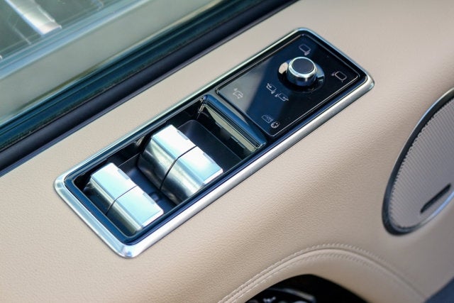 2018 Land Rover Range Rover V8 Supercharged SWB