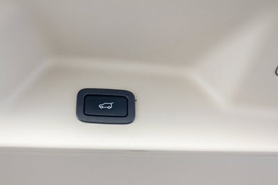 2018 Land Rover Range Rover V8 Supercharged SWB